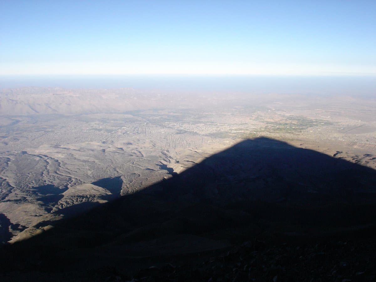 Ascension du Volcan Chachani : L'Ascension que Tout le Monde Peut Faire avec Préparation